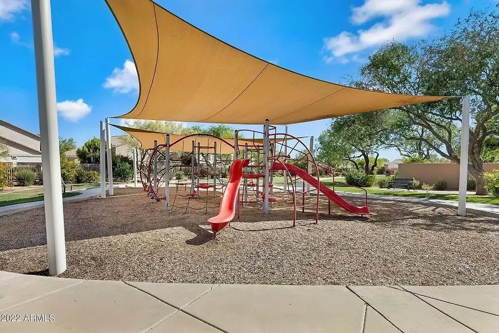 בית נופש הוילה סקוטסדייל Amazing Backyard, Private Pool, Pool Table, 5 Beds