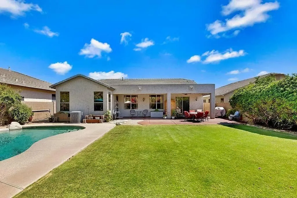 הוילה סקוטסדייל Amazing Backyard, Private Pool, Pool Table, 5 Beds